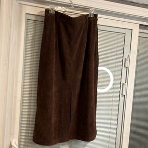 Dazy brown corduroy skirt, size XL, NWOT,featuring slit up the front